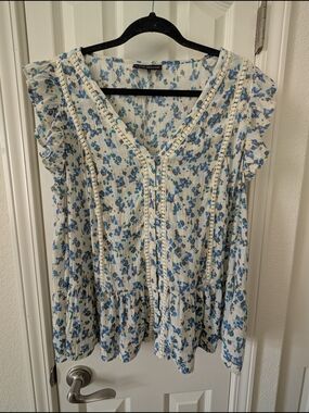 Lane Bryant Cream and Blue Floral V-Neck Ruffle Sleeve Blouse